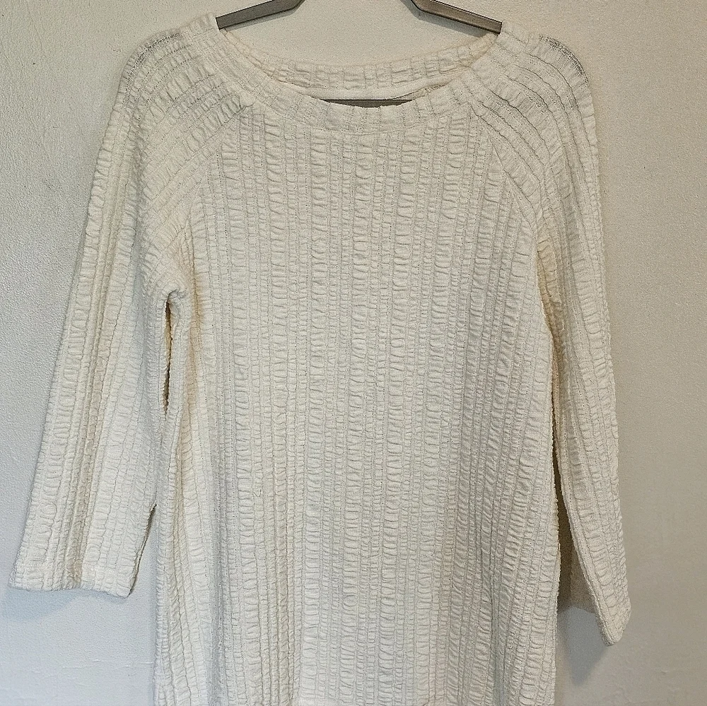 Soft Surroundings Textured  Back Button Cream Tunic Top